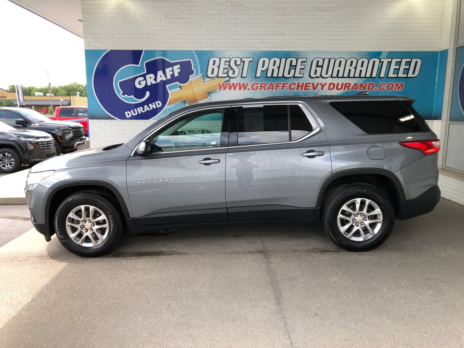 Used 2018 Chevrolet Traverse LS FWD image 5