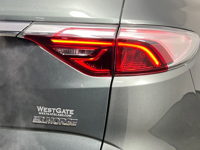 Used 2023 Buick Enclave Essence image 45