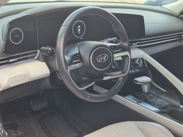 Used 2023 Hyundai Elantra Limited FWD image 8