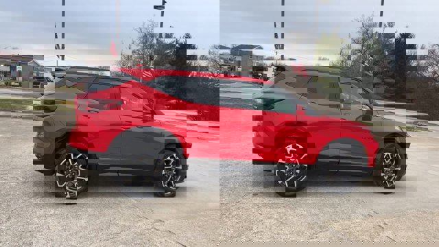 Used 2023 Chevrolet Blazer RS w/ Enhanced Convenience Package image 9