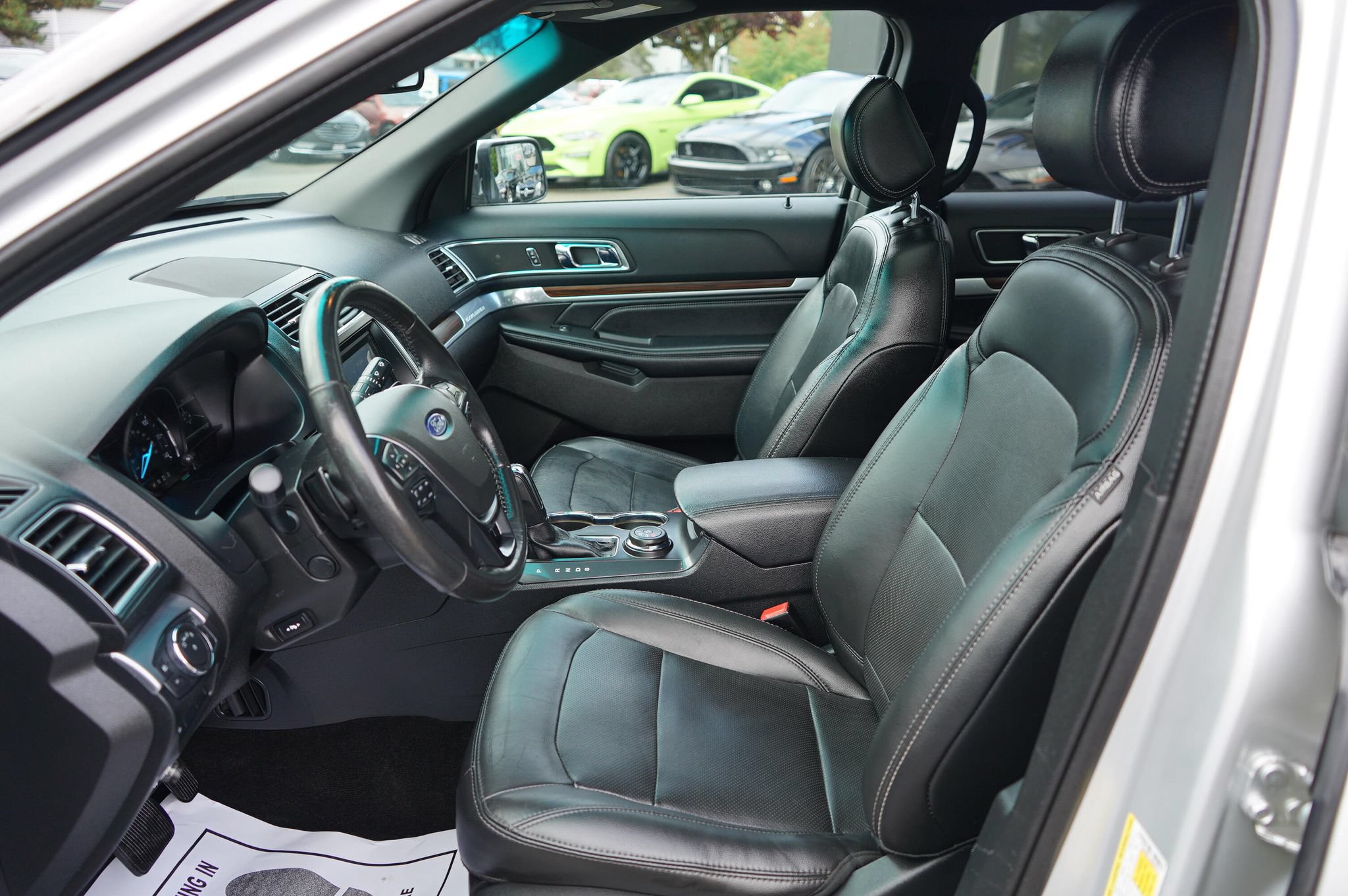 Used 2016 Ford Explorer Limited AWD/4WD image 10