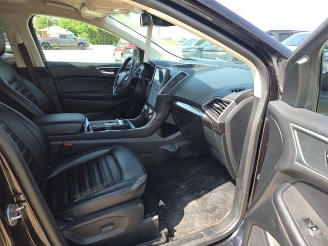 Used 2024 Ford Edge SEL AWD/4WD image 13