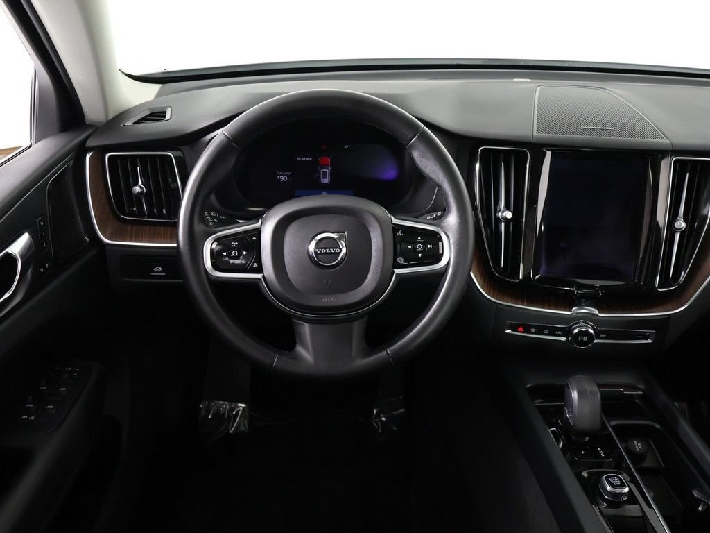 Used 2023 Volvo XC60 B5 Plus w/ Climate Package AWD/4WD image 37