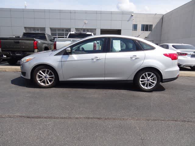 Used 2016 Ford Focus SE FWD image 3
