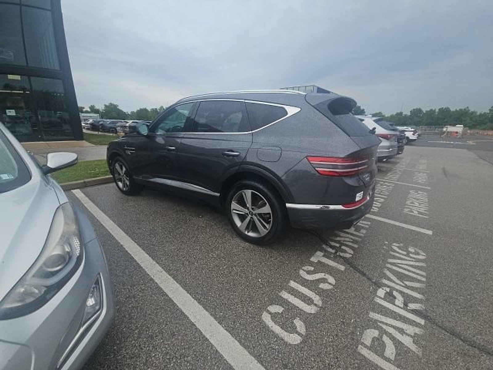 Used 2021 Genesis GV80 2.5T w/ Advanced Package 02 AWD/4WD image 23