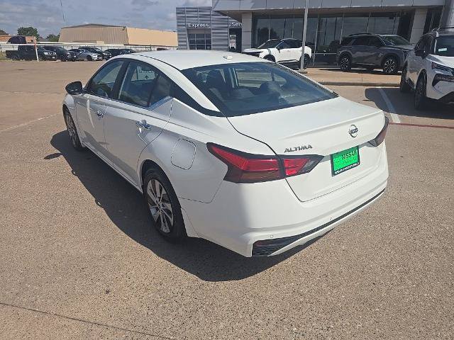 Certified 2025 Nissan Altima 2.5 S FWD image 3