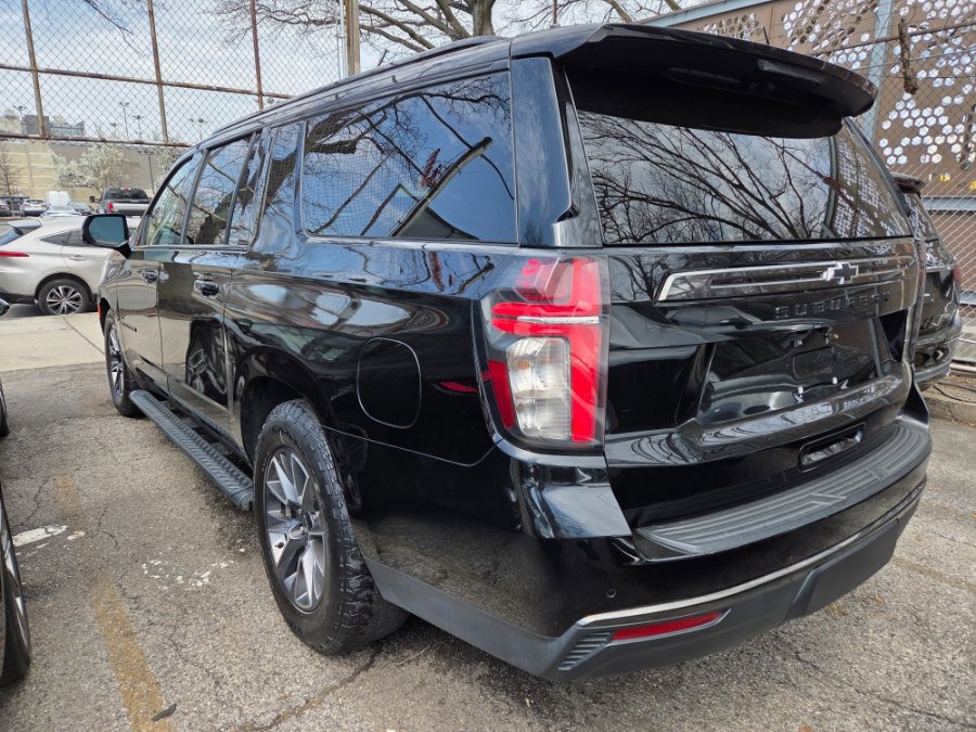 Used 2021 Chevrolet Suburban Z71 w/ Z71 Off-Road Package image 6
