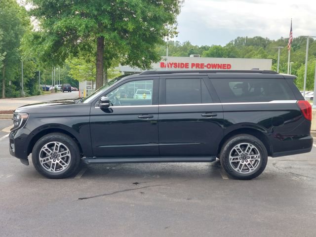 Used 2025 Ford Expedition Max Active AWD/4WD image 10