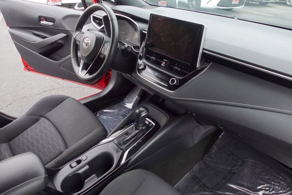 Certified 2023 Toyota Corolla SE image 14