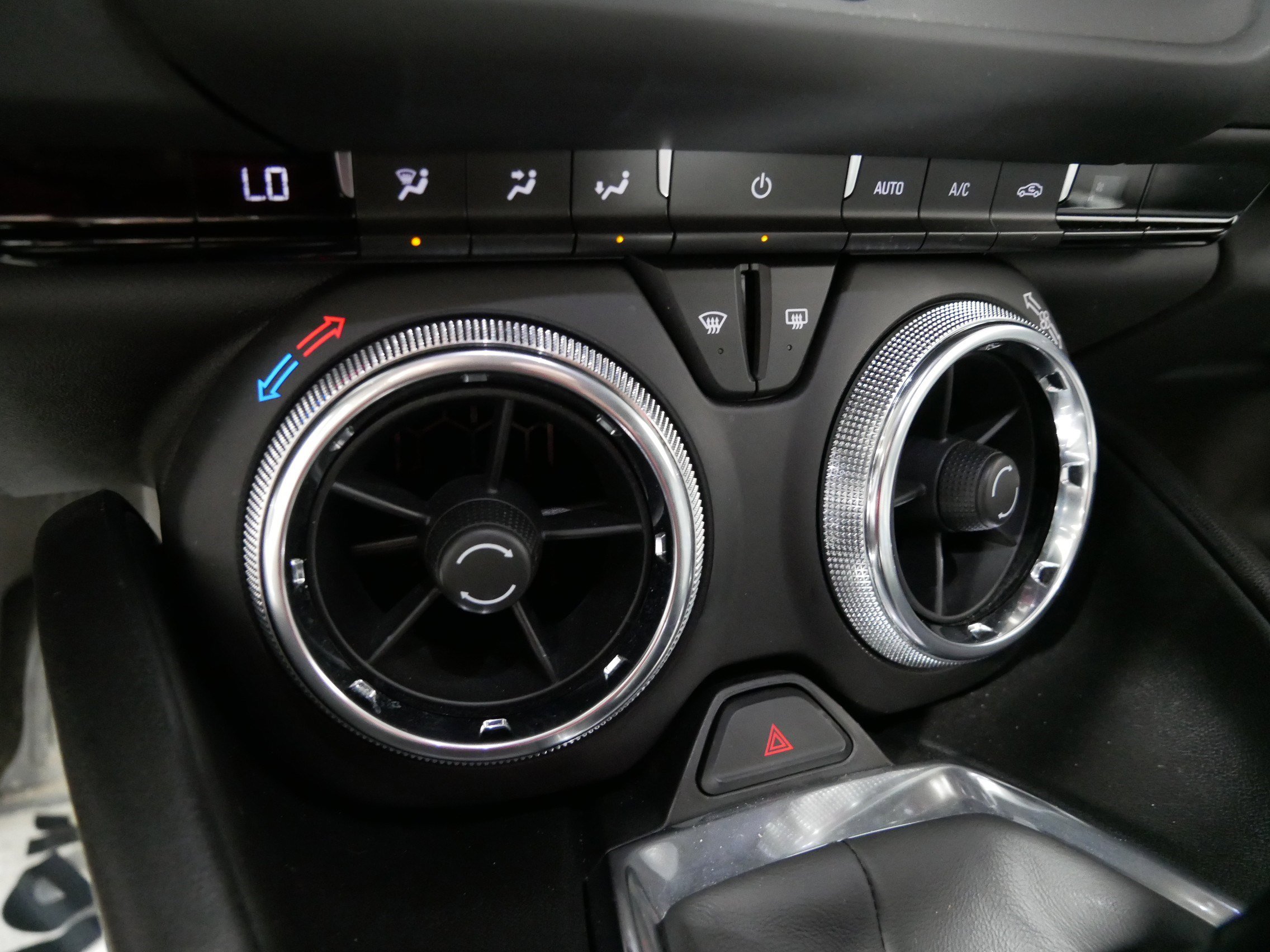 Used 2023 Chevrolet Camaro LT image 23