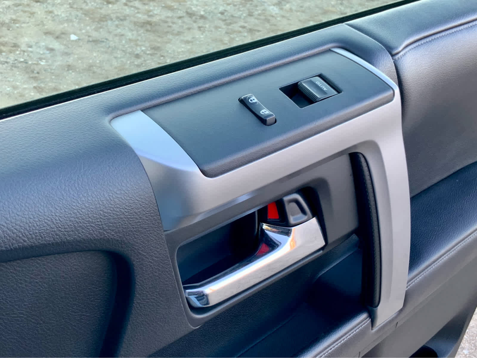 Used 2018 Toyota 4Runner SR5 image 52