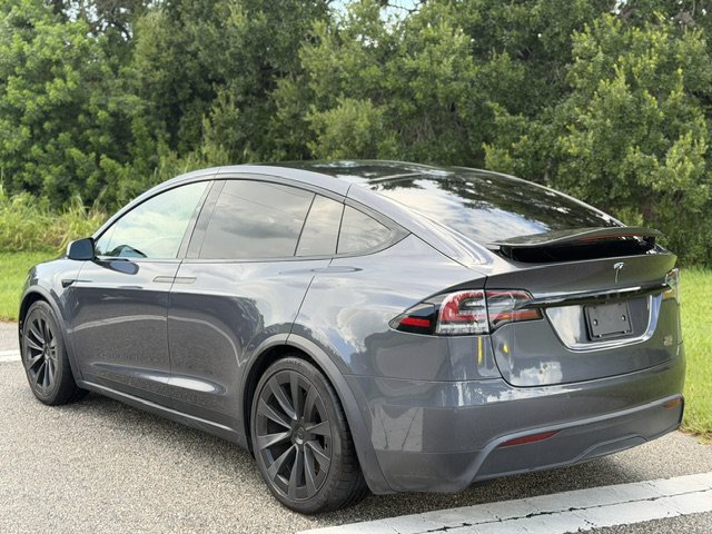 Used 2022 Tesla Model X Plaid AWD/4WD image 5