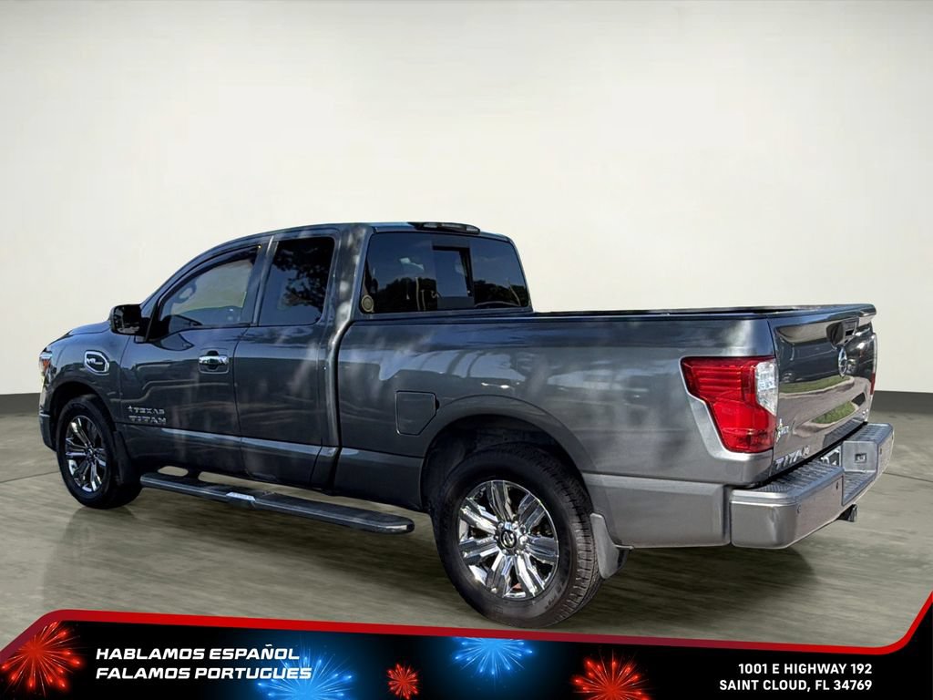 Used 2017 Nissan Titan SV RWD image 4