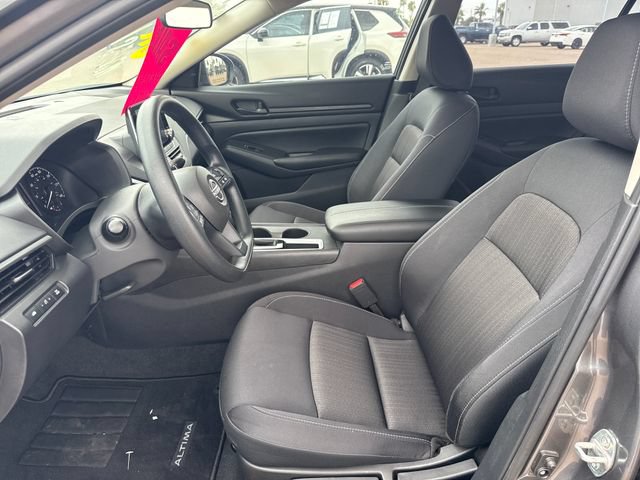 Certified 2025 Nissan Altima 2.5 S FWD image 11