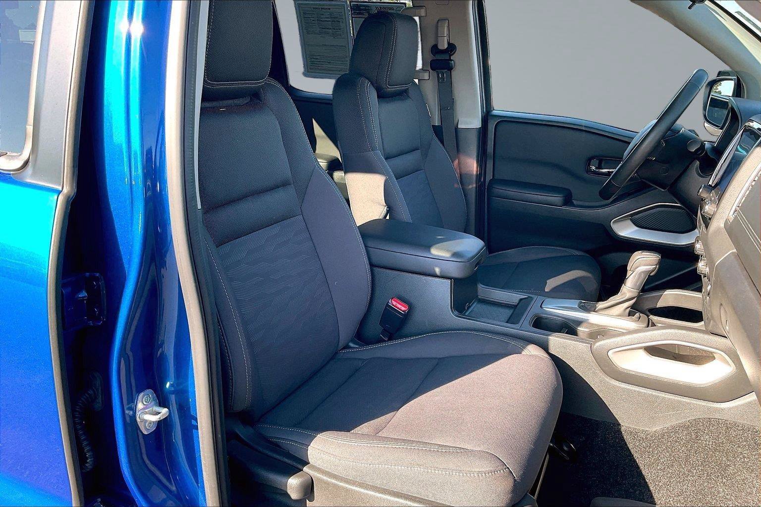 Certified 2024 Nissan Frontier SV w/ Technology Package AWD/4WD image 8