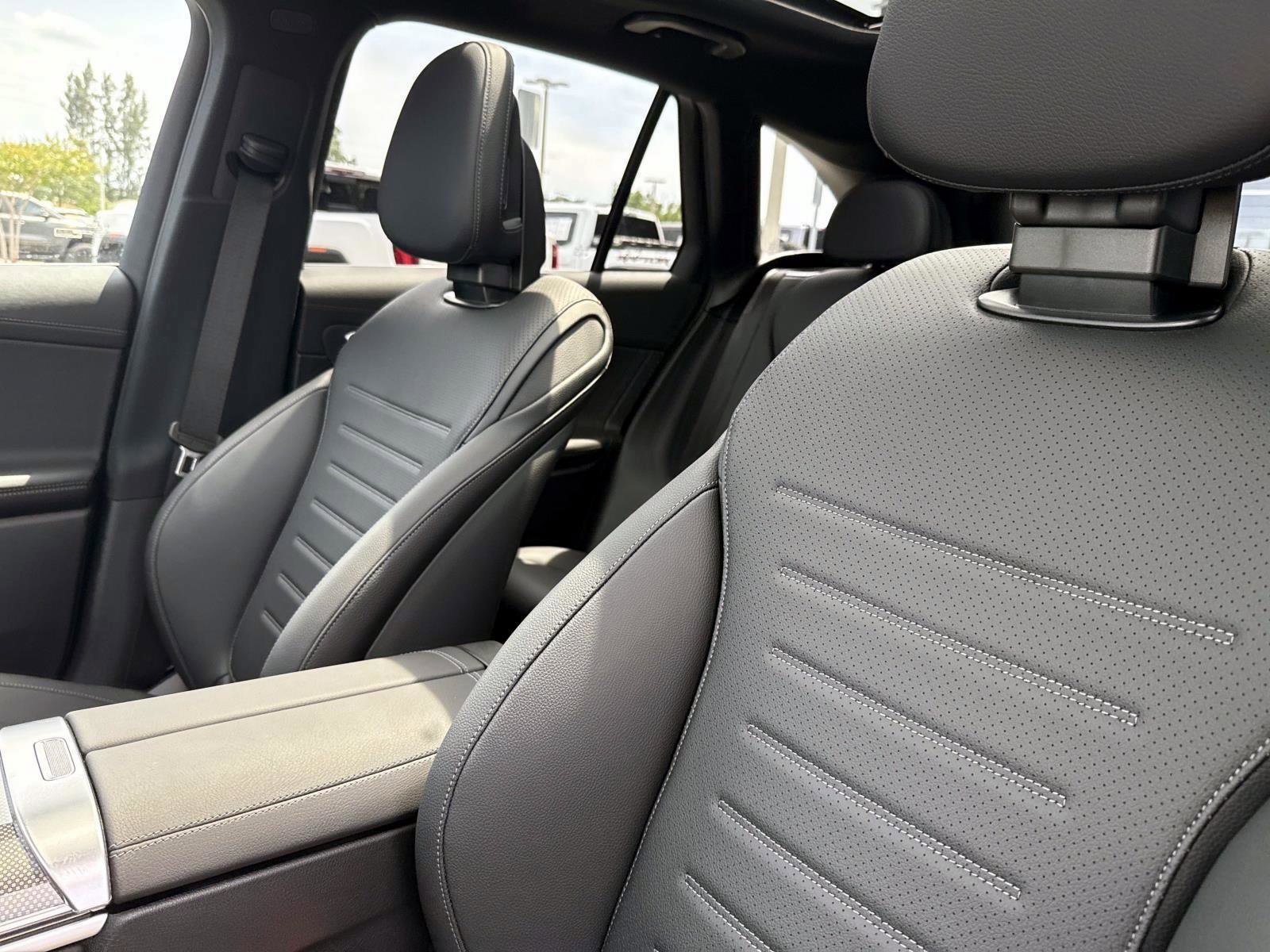 New 2026 Mercedes-Benz GLC 350e 4MATIC image 22