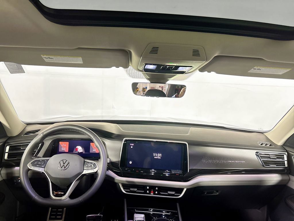 New 2026 Volkswagen Atlas Peak Edition image 12