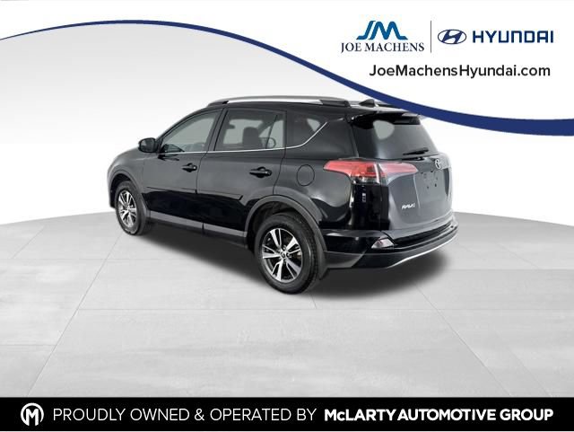 Used 2018 Toyota RAV4 XLE w/ Plus Extra Value Package AWD/4WD image 6