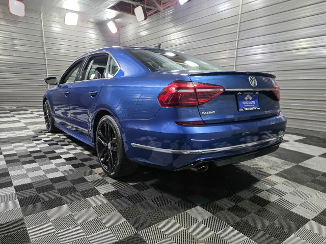 Used 2017 Volkswagen Passat 1.8T R-Line image 7