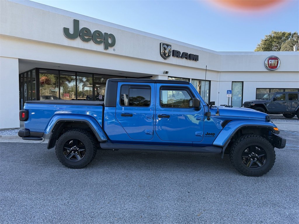 Used 2021 Jeep Gladiator Sport image 4