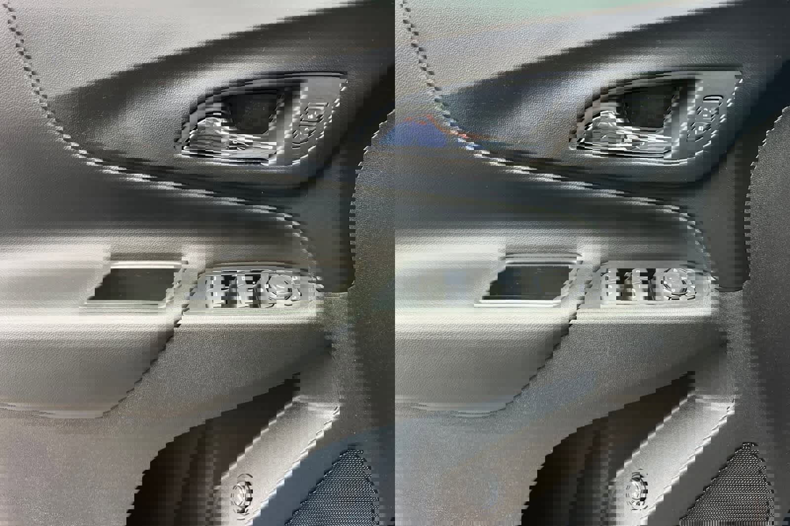 Used 2019 Chevrolet Equinox LT image 13