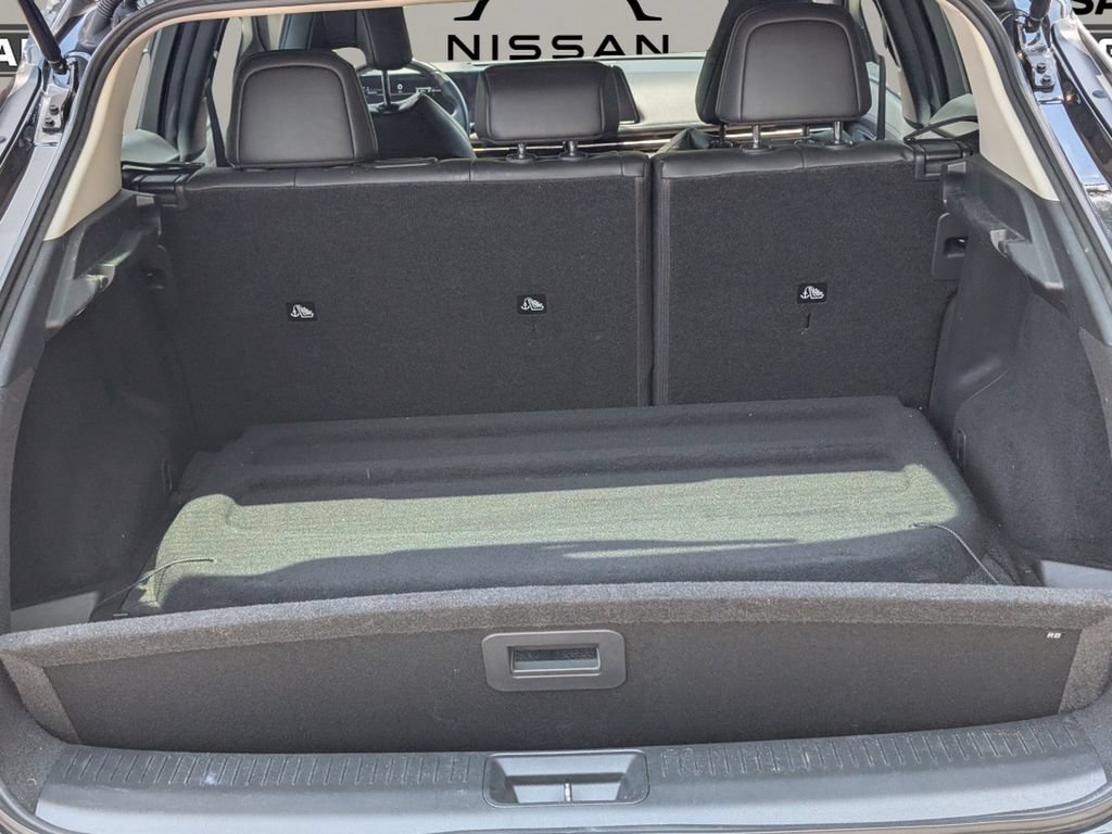 Used 2023 Nissan Ariya FWD image 12