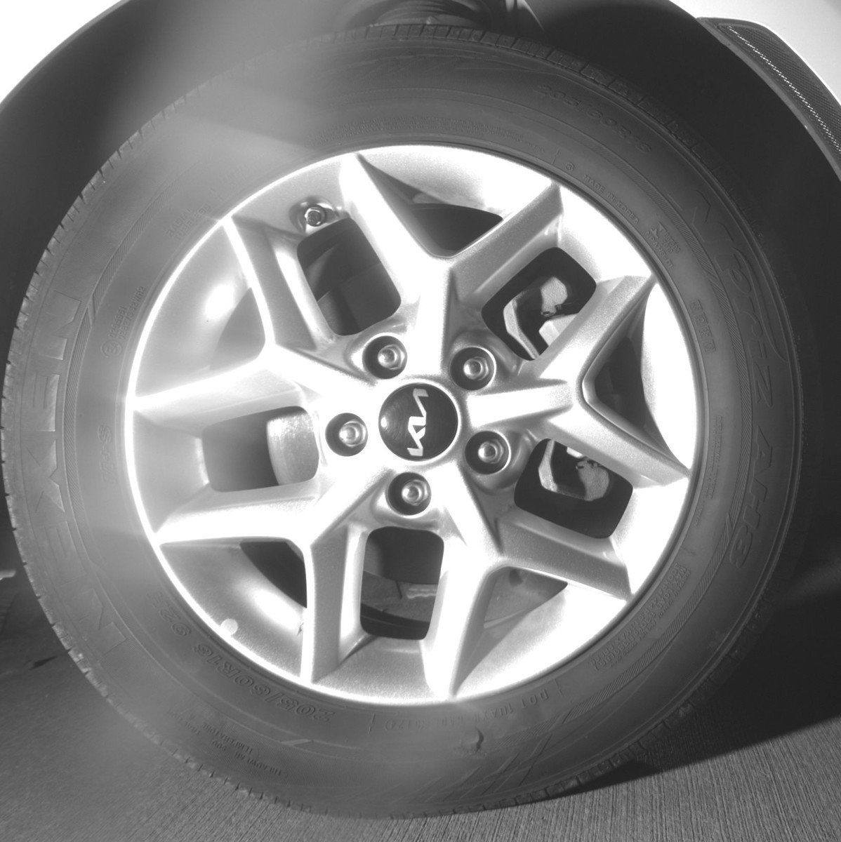 Used 2025 Kia Soul LX w/ LX Technology Package image 13