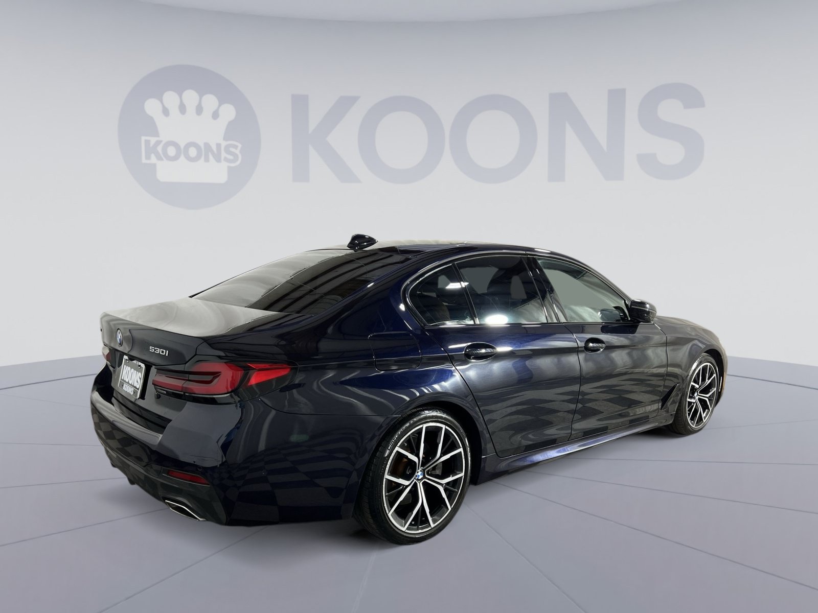 Used 2022 BMW 530i xDrive w/ M Sport Package AWD/4WD image 7