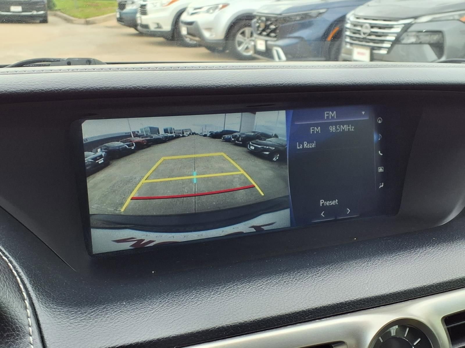 Used 2017 Lexus GS 350 w/ Preferred Accessory Package RWD image 18