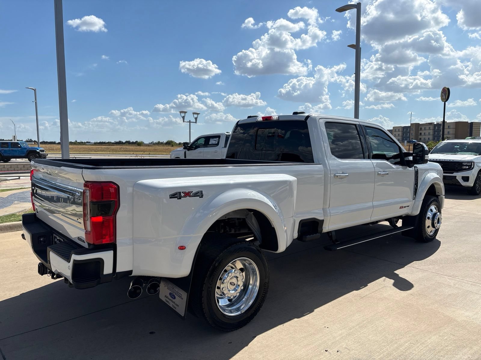 New 2026 Ford F450 Platinum w/ Platinum Plus Package AWD/4WD image 6