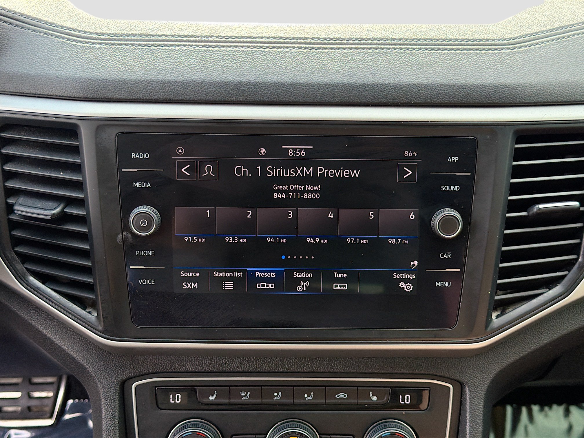 Used 2021 Volkswagen Atlas SE w/ Panoramic Sunroof Package FWD image 31