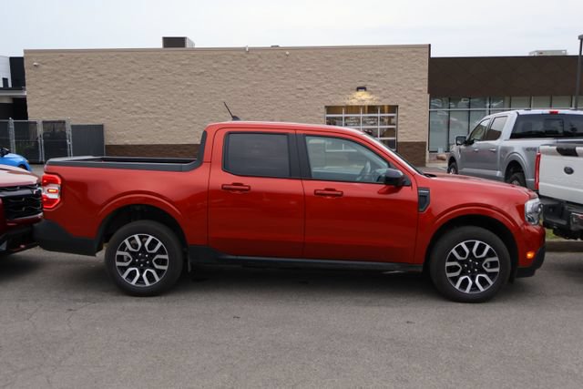 Used 2024 Ford Maverick Lariat FWD image 6