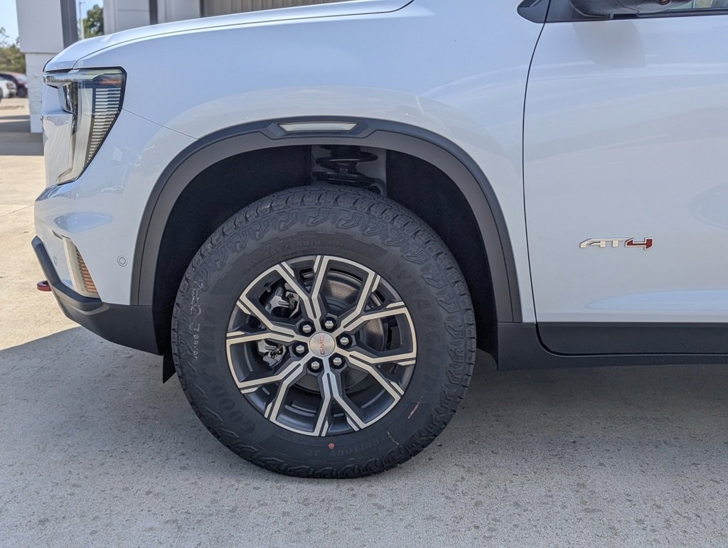 New 2026 GMC Acadia AT4 w/ Super Cruise Package image 10