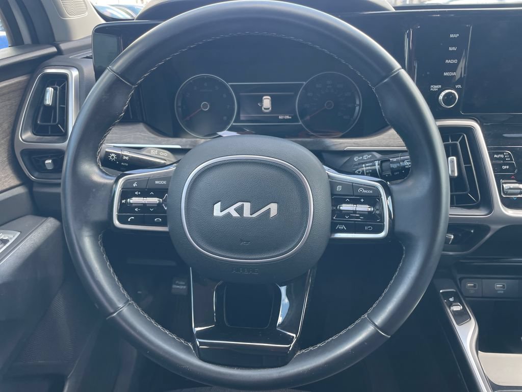 Used 2022 Kia Sorento S AWD/4WD image 14