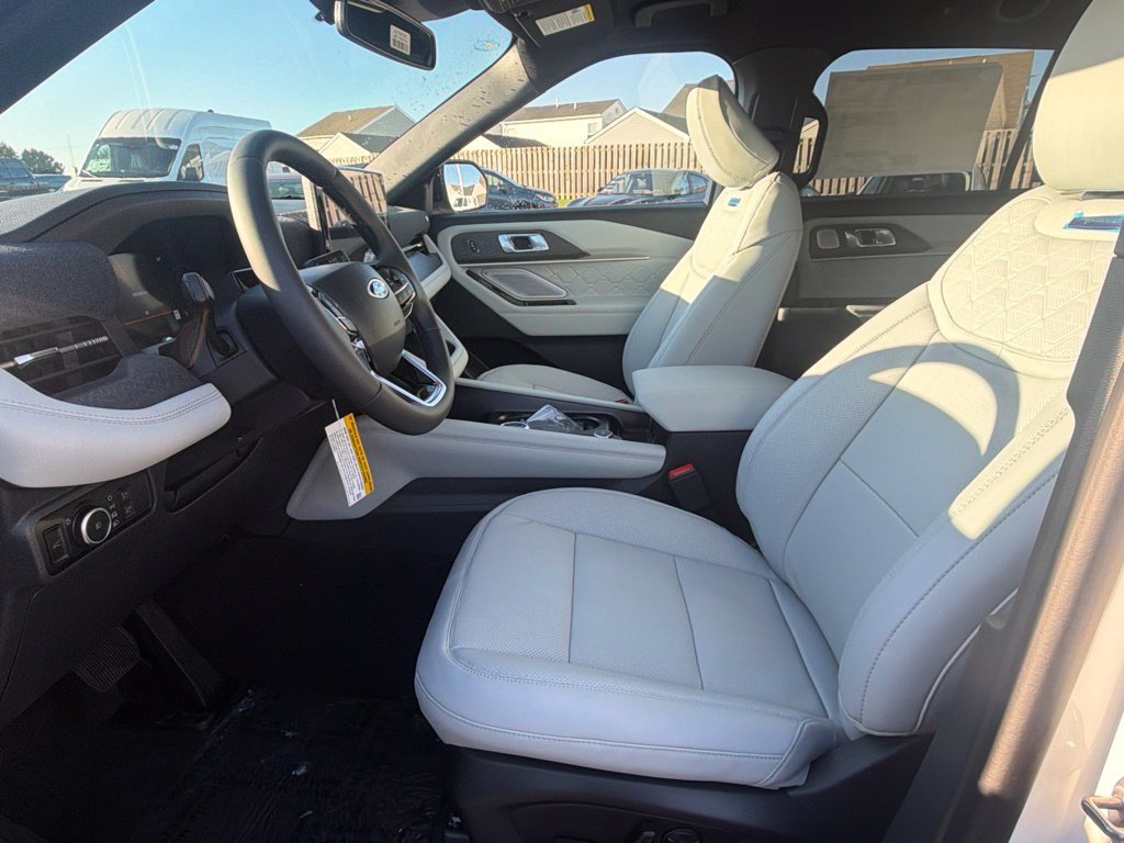 New 2027 Ford Explorer Platinum AWD/4WD image 26