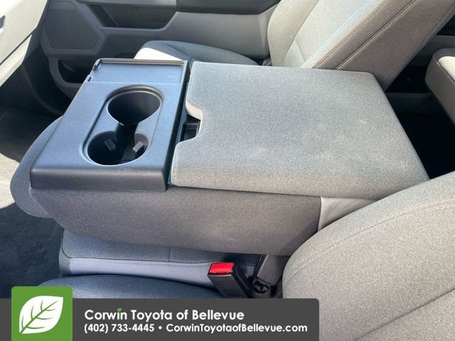 Used 2025 Ford F150 XLT w/ Equipment Group 301A Standard image 17