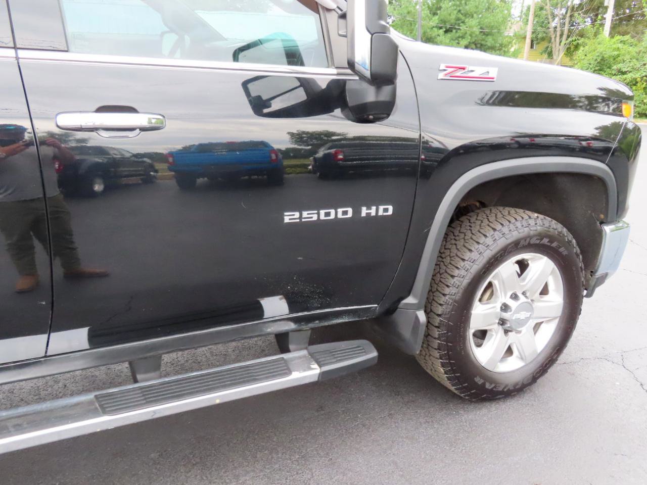 Used 2020 Chevrolet Silverado 2500 LTZ AWD/4WD image 25