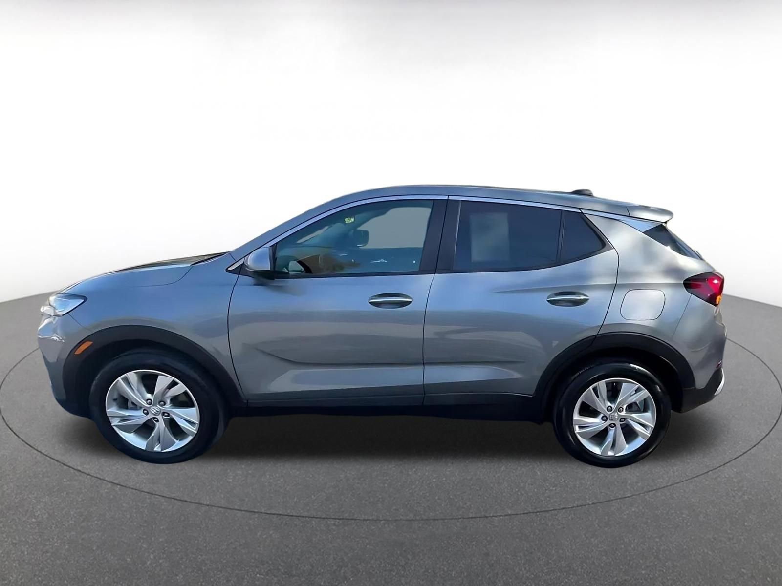 Used 2025 Buick Encore GX Preferred image 9