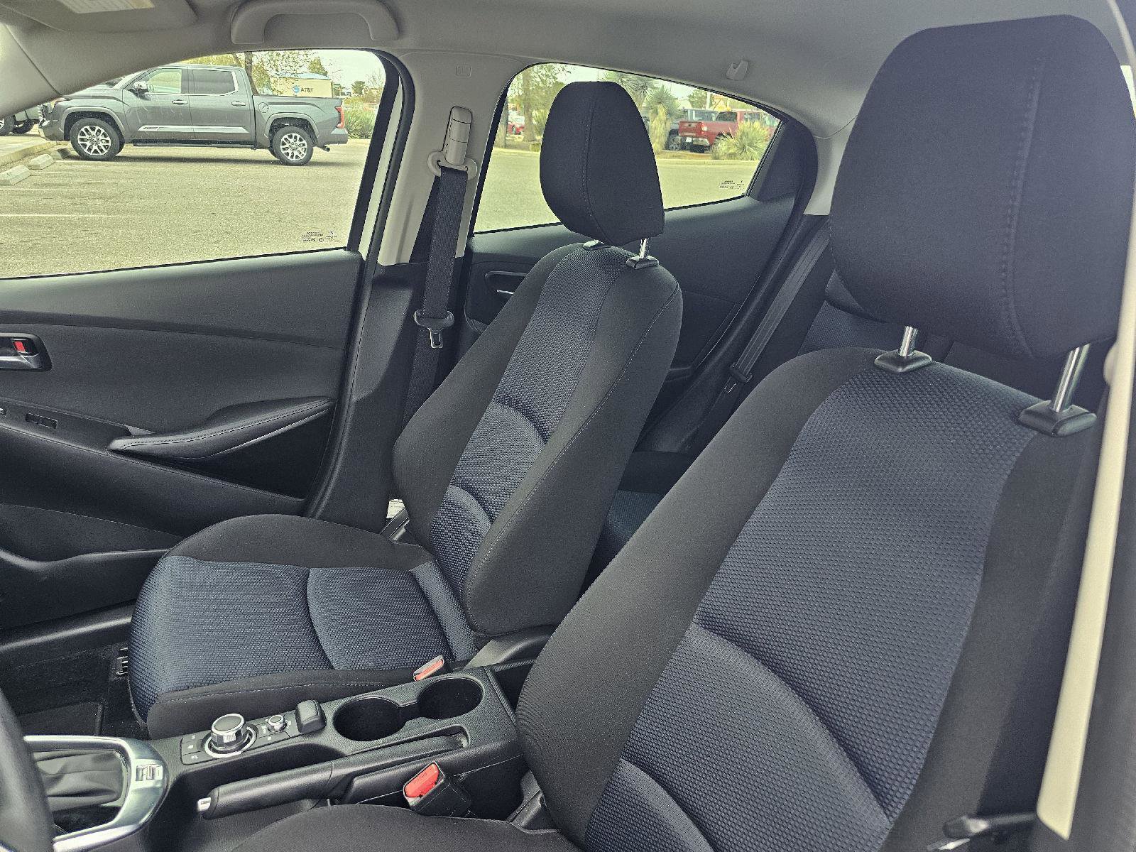 Used 2018 Toyota Yaris iA image 18