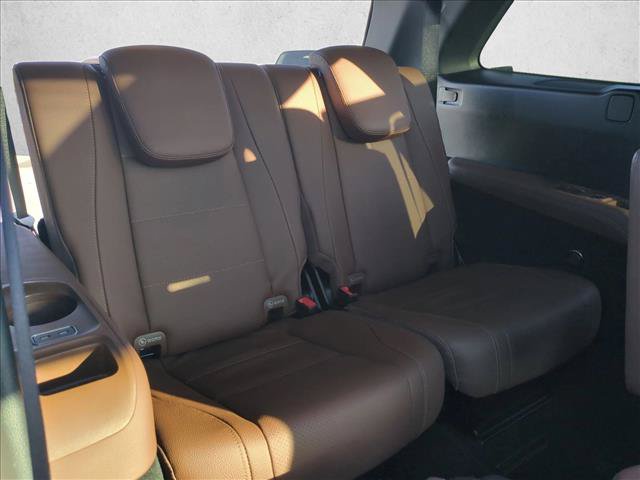 Used 2025 Mercedes-Benz GLS 450 4MATIC image 29