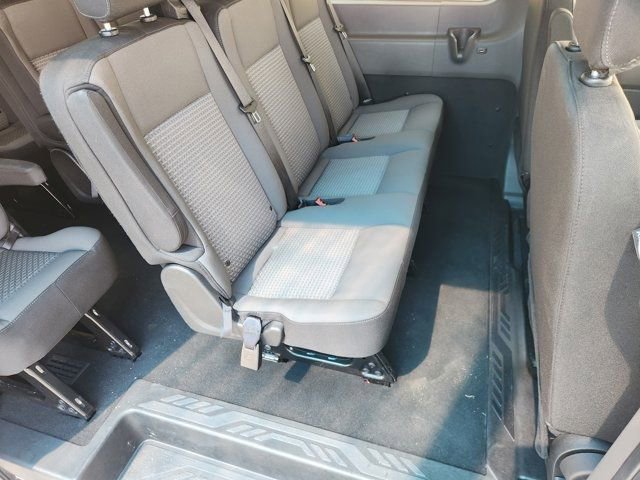 Used 2025 Ford Transit 350 XLT image 32