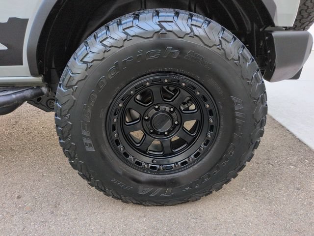 Used 2023 Ford Bronco Wildtrak AWD/4WD image 32