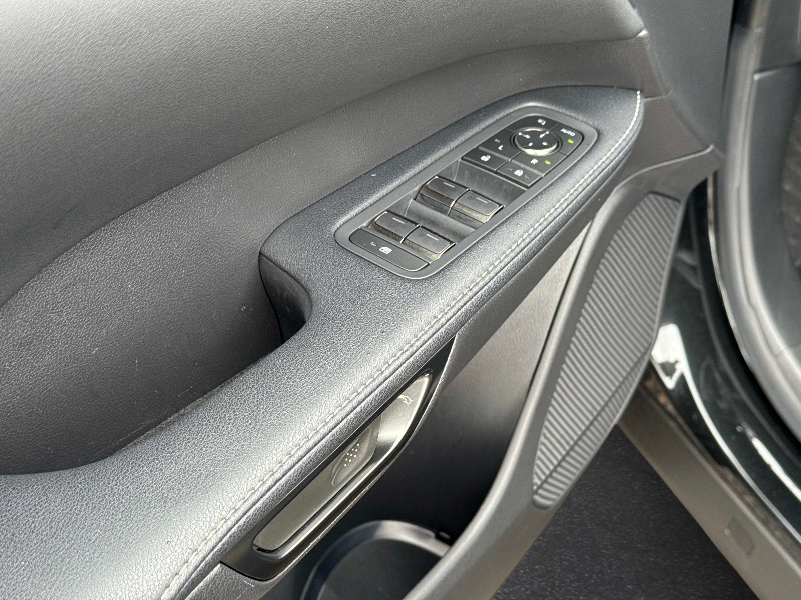 Certified 2025 Lexus RX 350 Premium w/ Accessory Package (Z1) FWD image 20