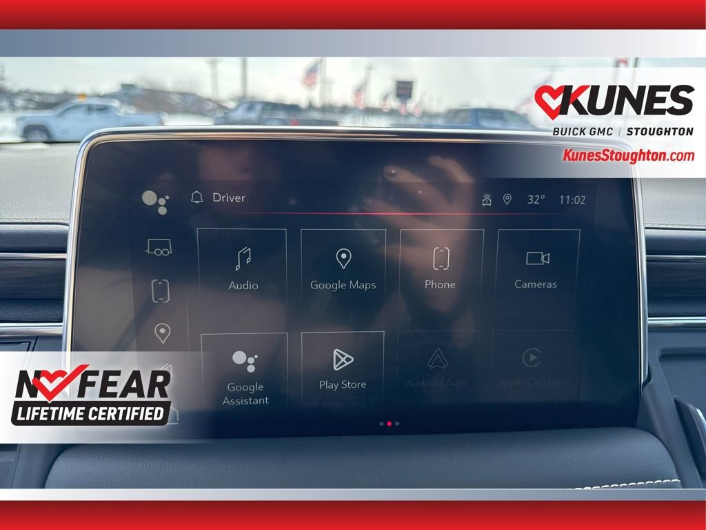 Used 2024 GMC Yukon SLT image 31