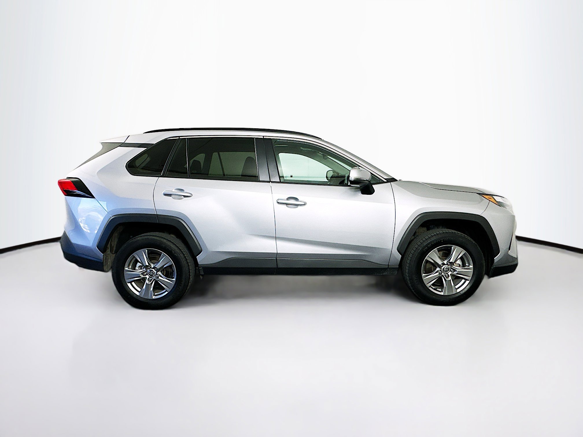 Used 2024 Toyota RAV4 XLE image 10