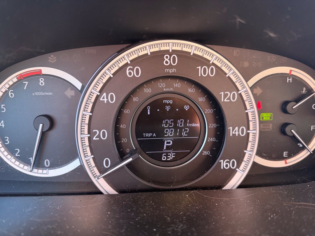 Used 2015 Honda Accord EX-L image 9