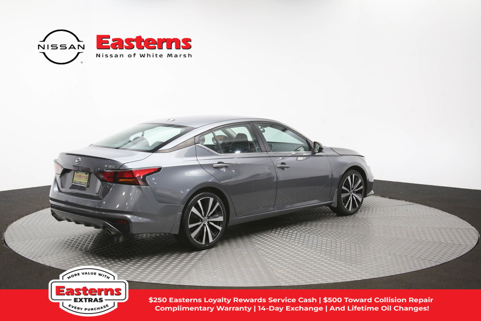 Used 2020 Nissan Altima 2.5 SR FWD image 40