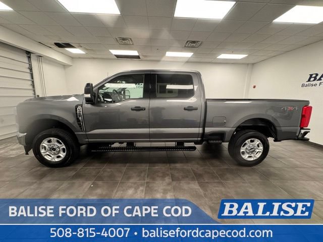 Used 2025 Ford F250 XLT AWD/4WD image 4