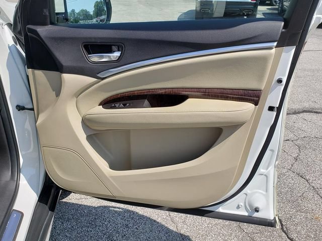 Used 2017 Acura MDX w/ Technology Package AWD/4WD image 22