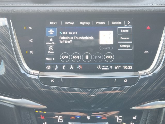 Used 2025 Cadillac XT6 Premium Luxury w/ Technology Package FWD image 5